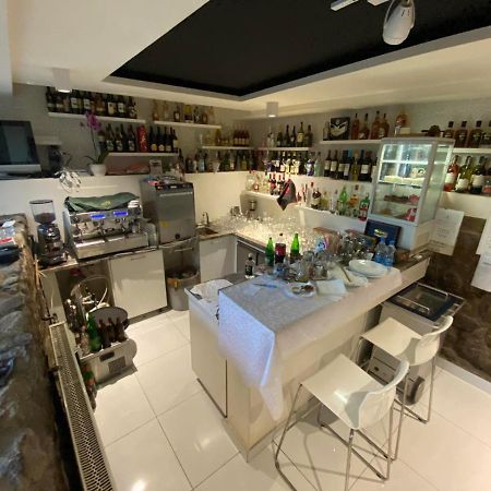 Zormaris-M Hotel Враня Екстериор снимка