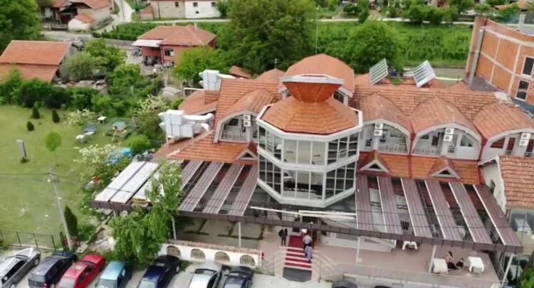 Zormaris-M Hotel Враня Екстериор снимка